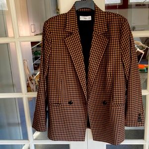 Beautiful summer/fall Mango blazer